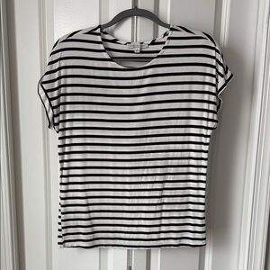 Green Envelope Monochrome Striped Short Sleeve Top
